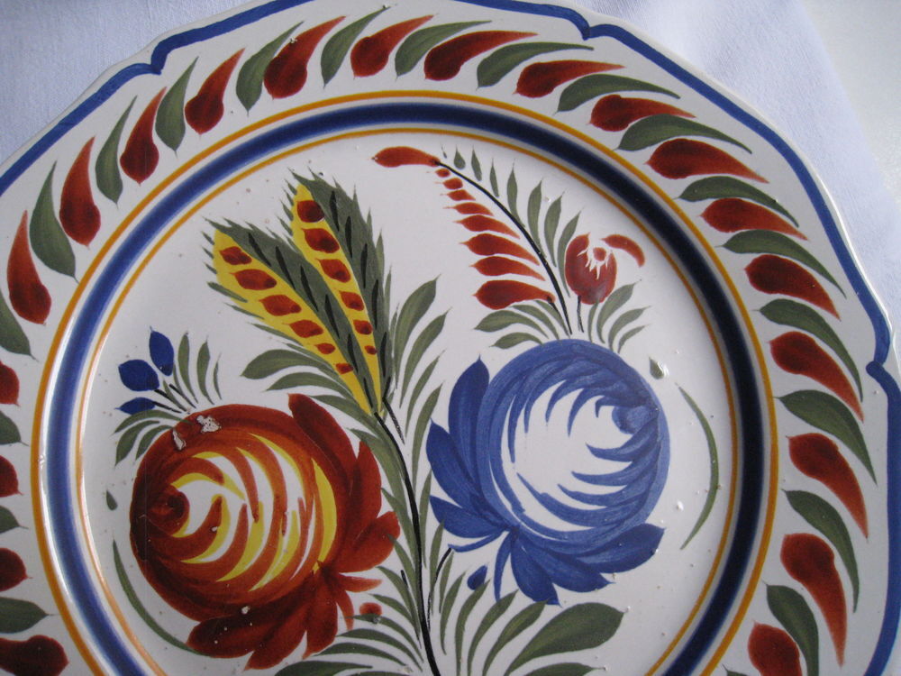 Assiette Henriot Quimper num&eacute;rot&eacute; Décoration