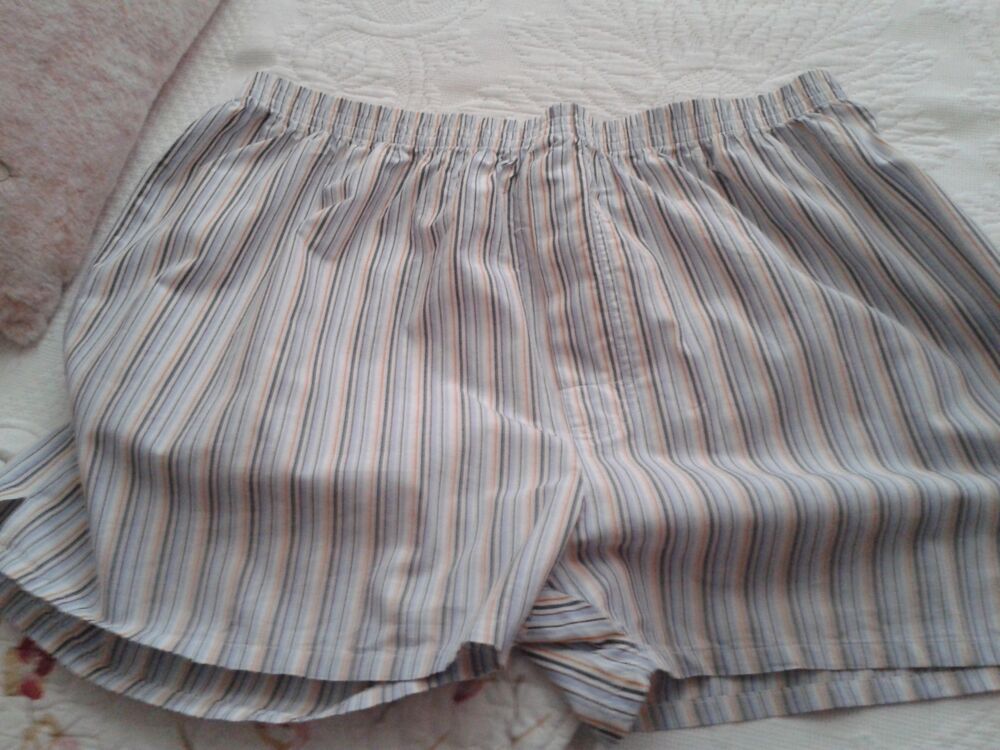 pyjama short neuf homme taille L Poussi&egrave;re d'&eacute;toiles Vtements
