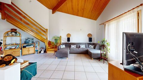   Maison contemporaine construction traditionnelle Maison - 5 pi�ce(s) - 141 m�