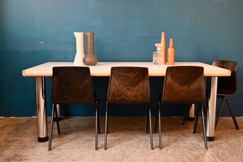 Grande table rectangulaire design Suisse épuré 1980 980 Wintzenheim (68)