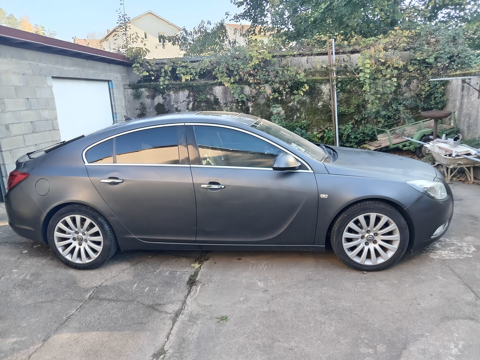 Opel insignia 2.0 CDTI - 160 FAP Cosmo