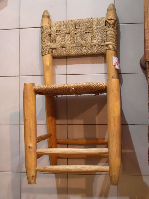 Chaise artisanale et originale en Palmier du Maroc. 44 Grenoble (38)