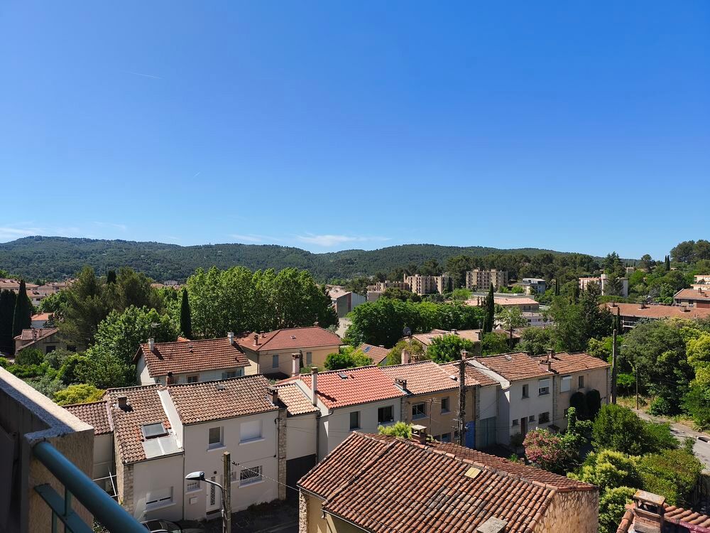 Location Appartement T3 meublé 57 m² Cours Gambetta, Aix-en-Provence Aix-en-provence