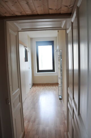  Appartement à louer 3/4 pièces 87 m²