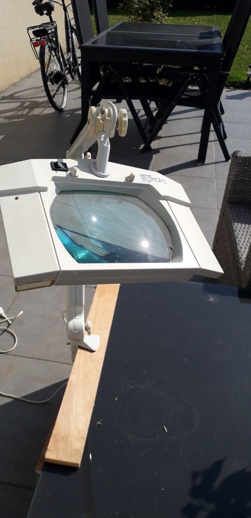 Loupe lampe professionnelle Bricolage