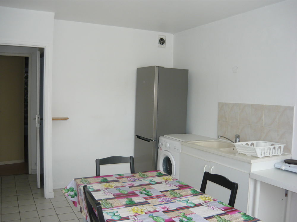 Location Appartement ETUDIANTS  Garant Physique signe distance Lyon 6