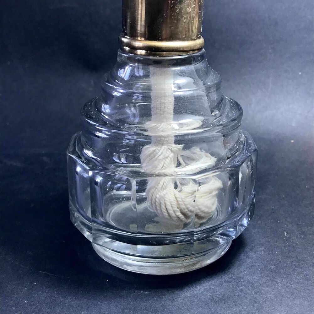 Vintage = Lampe berger en cristal taill&eacute; Baccarat ou Saint L 
