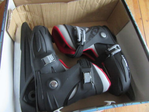 ROCES - Patins  glace volutifs (taille 36-40 ) Bron (69)