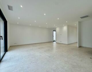  Maison � vendre 4 pi�ces 113 m� Rodilhan