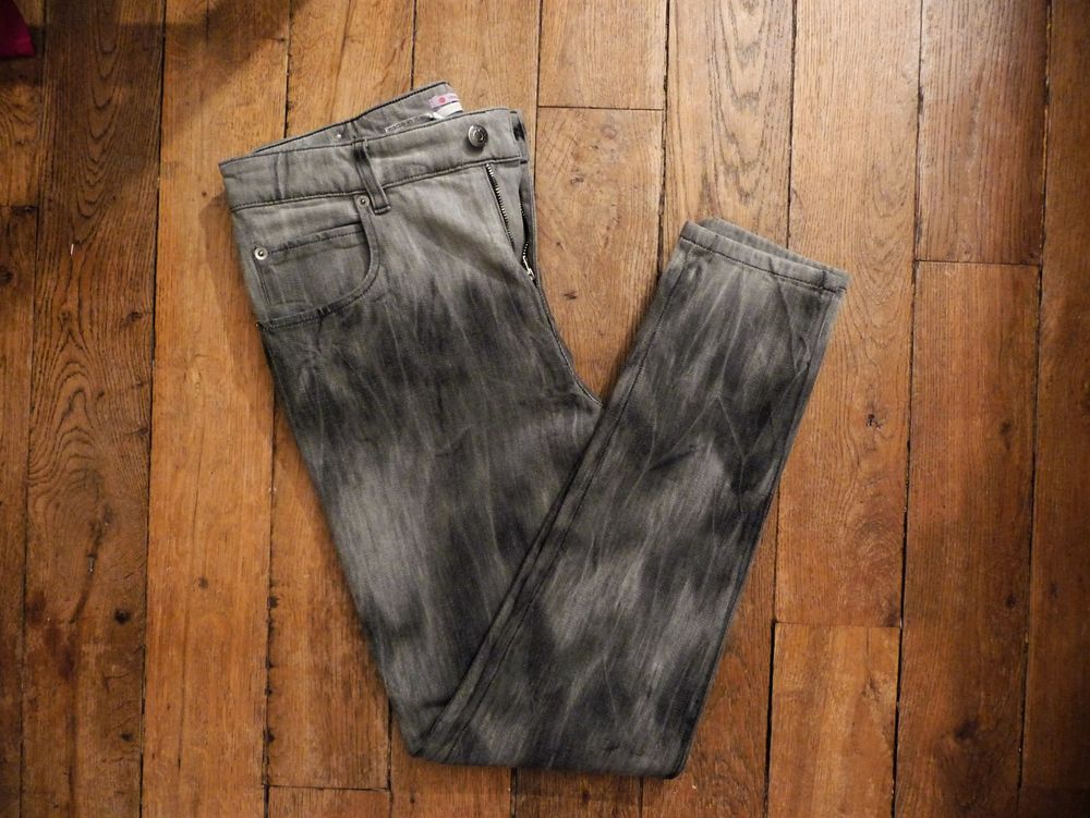 Pantalon/ Jean Noir D&eacute;lav&eacute; Gris- Taille 27- Vanessa Bruno Vêtements