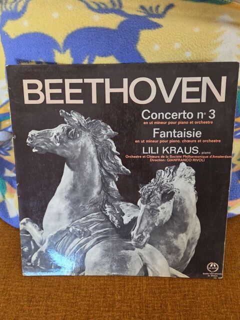 LOT de 3 VINYLES 33 TOURS 6 Aix-en-Provence (13)