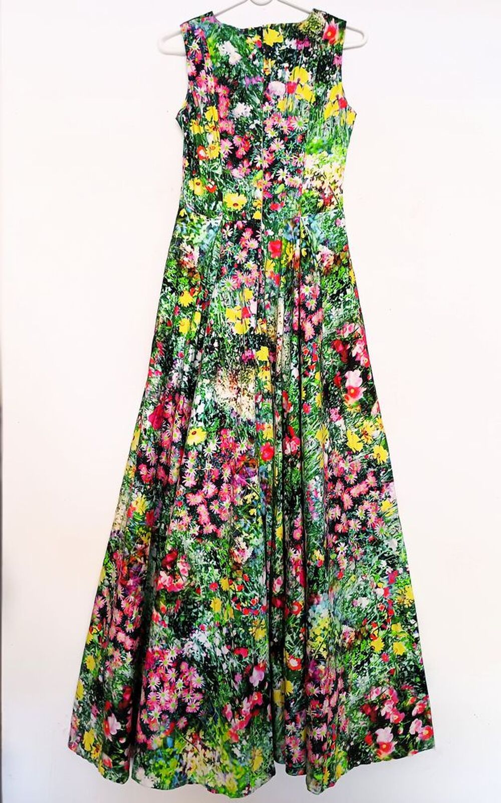 Superbe robe longue fleurie exceptionnelle marque Anika Ma Vêtements