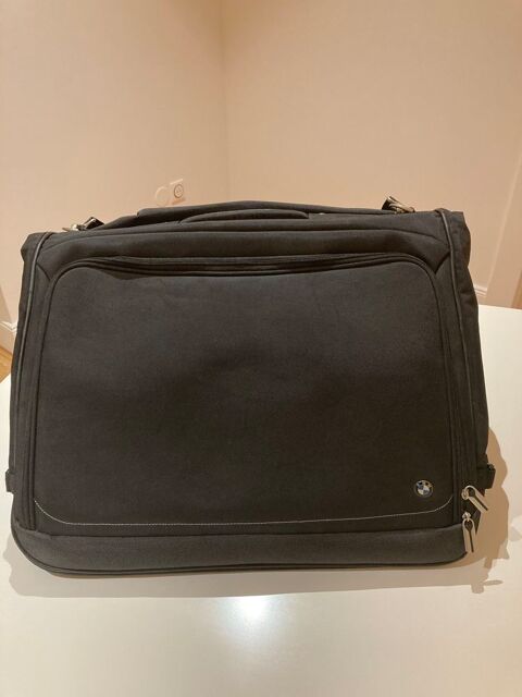 bagageri de voyage BMW avec porte costume repliable 2500 Metz (57)