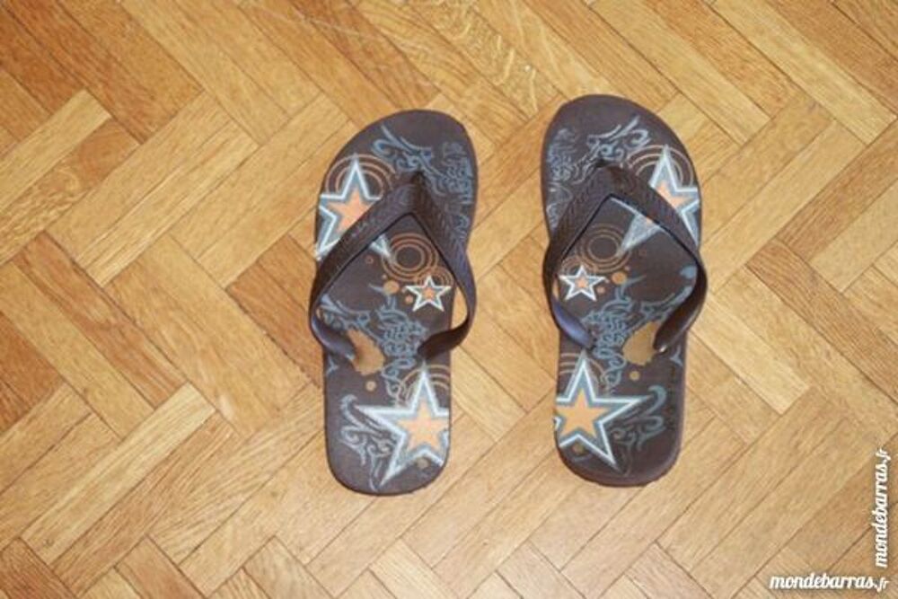 Tongs de plage Chaussures