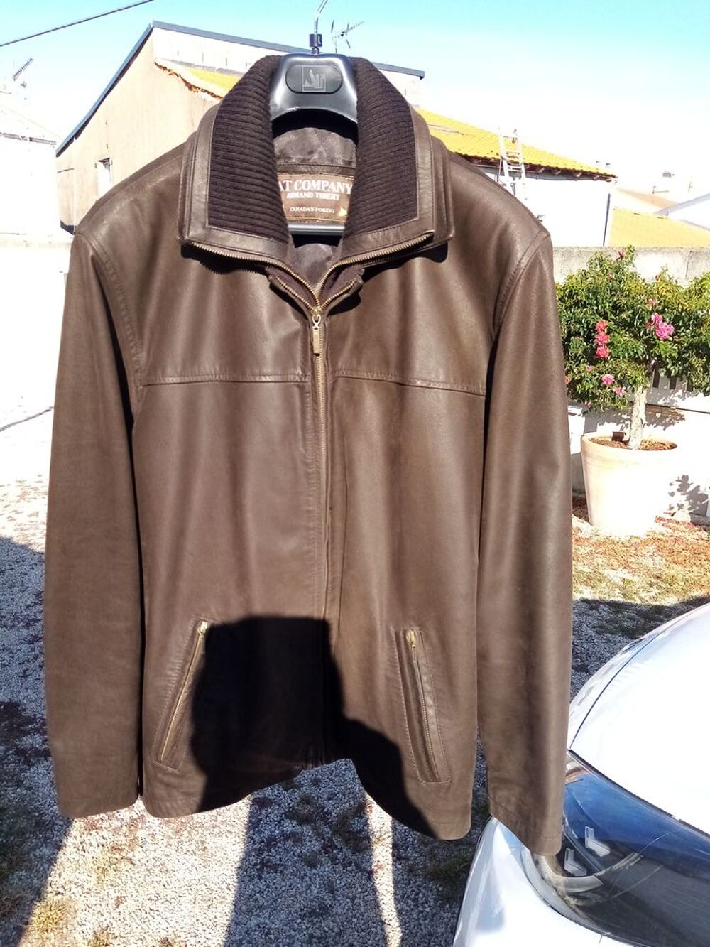Achetez blouson armand occasion annonce vente Saint Jean de