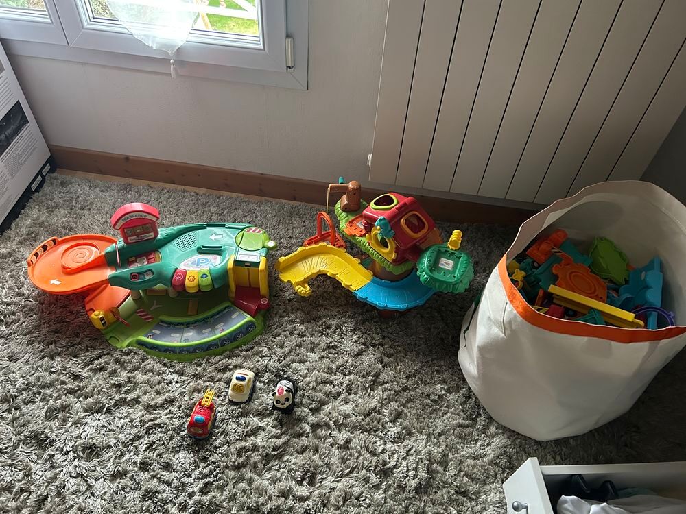 Circuit enfants Jeux / jouets