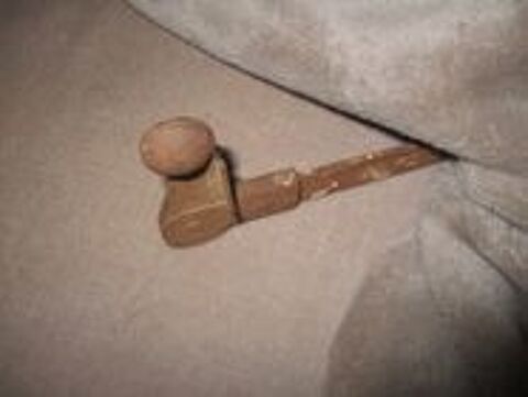 Un arret de volet tres ancien 10 M�rignies (59)