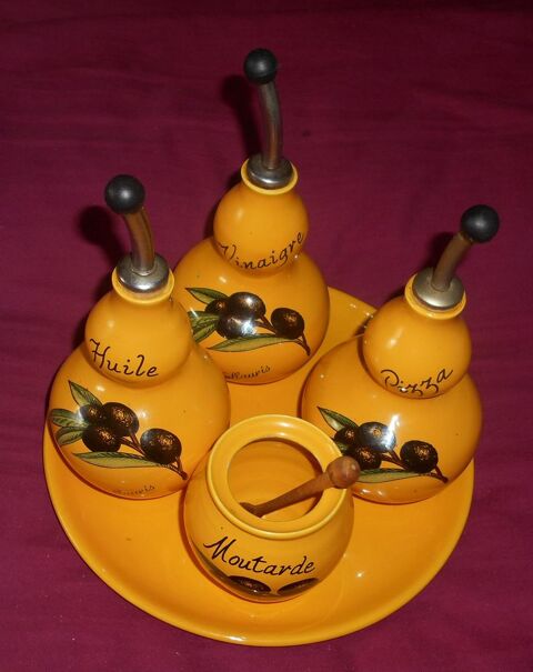 ensemble artisanal assaisonnement  VALLAURIS  12 Ervy-le-Ch�tel (10)