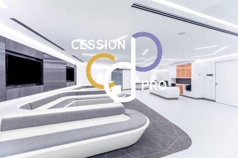 LOCAL D'ANGLE NEUF ET PREMIUM DE 114 M&sup2; A LOUER SECTEUR JEAN JAURES ET PALAIS DES CONGRES A NIMES 2400 30000 Nimes