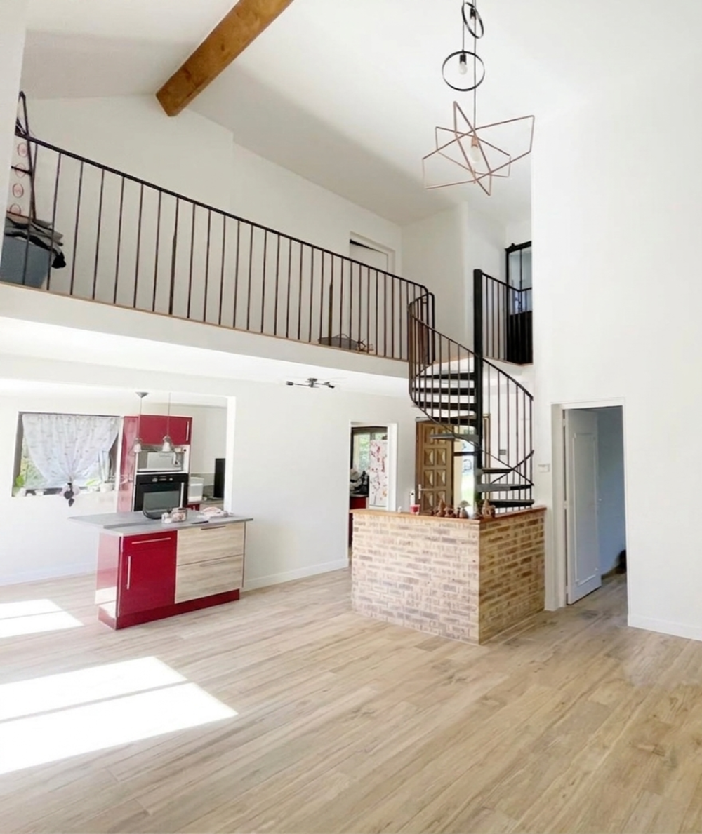 Maison 7 pièces 150 m² · à Montfermeil · 150 m² · 450 000 €