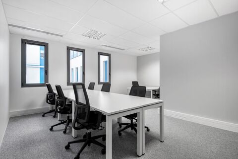 Espaces de bureau professionnels à Stop and Work Maisons-Laffitte  aux conditions intégralement flexibles 1309 78600 Maisons-laffitte