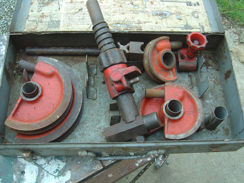 CINTREUSE CUIVRE Bricolage