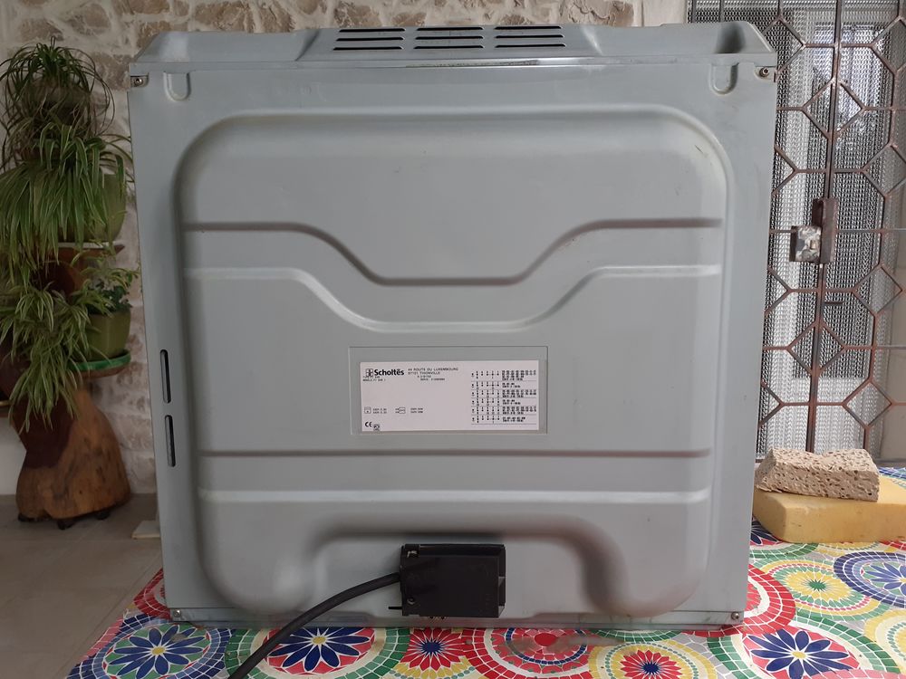 Four choltes &eacute;lectrique avec tourne broche, grill, Electroménager