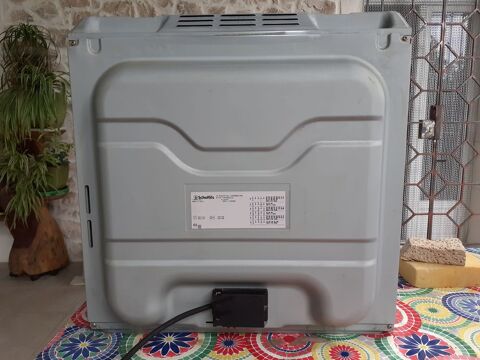 Four choltes  �lectrique avec tourne broche, grill, 0 Saze (30)