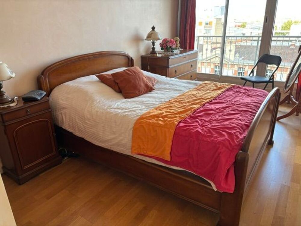 Vente Appartement appartement 2 pieces de 45 m2+cave Paris 11