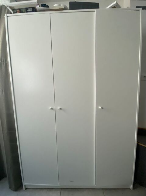 armoire 3 portes 85 Lyon 7 (69)