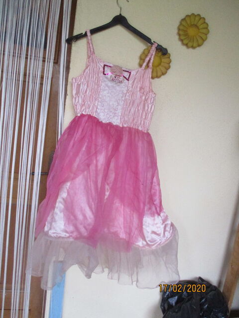 robe de deguisement  princesse 5 Meynes (30)