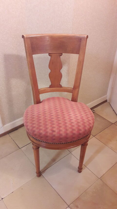 Lot de 6 chaises en bois 250 Strasbourg (67)