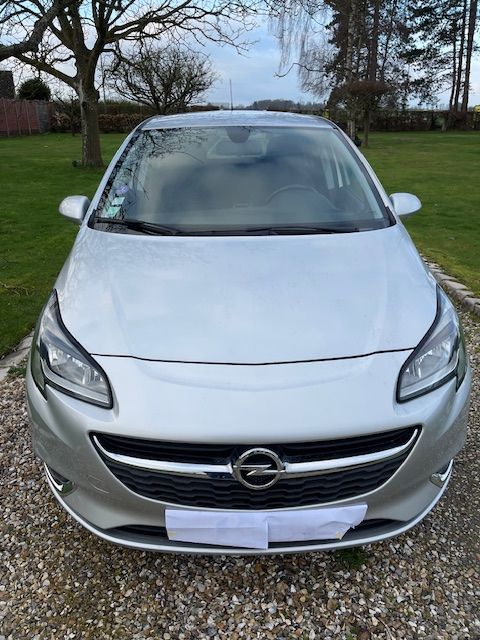 Opel corsa 1.4 Turbo 100 ch Start/Stop Cosmo