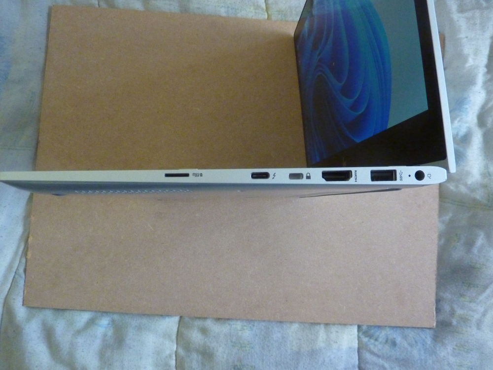 PC portable convertible HP EliteBook 1030 G2 Matériel informatique