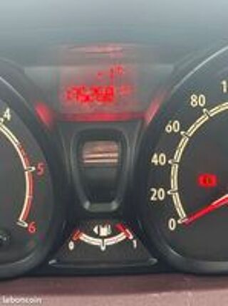 Fiesta 1.6 TDCi 95 FAP ECOnetic 2010 occasion 59490 Somain