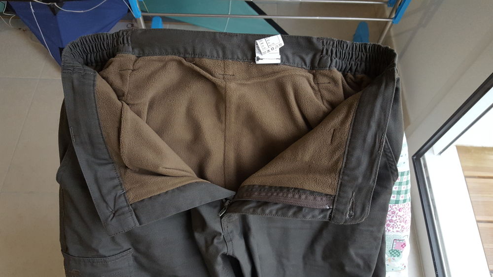 Pantalon de Chasse( ou p&ecirc;che) Vêtements