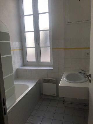  Appartement � louer 1 pi�ce 27 m�