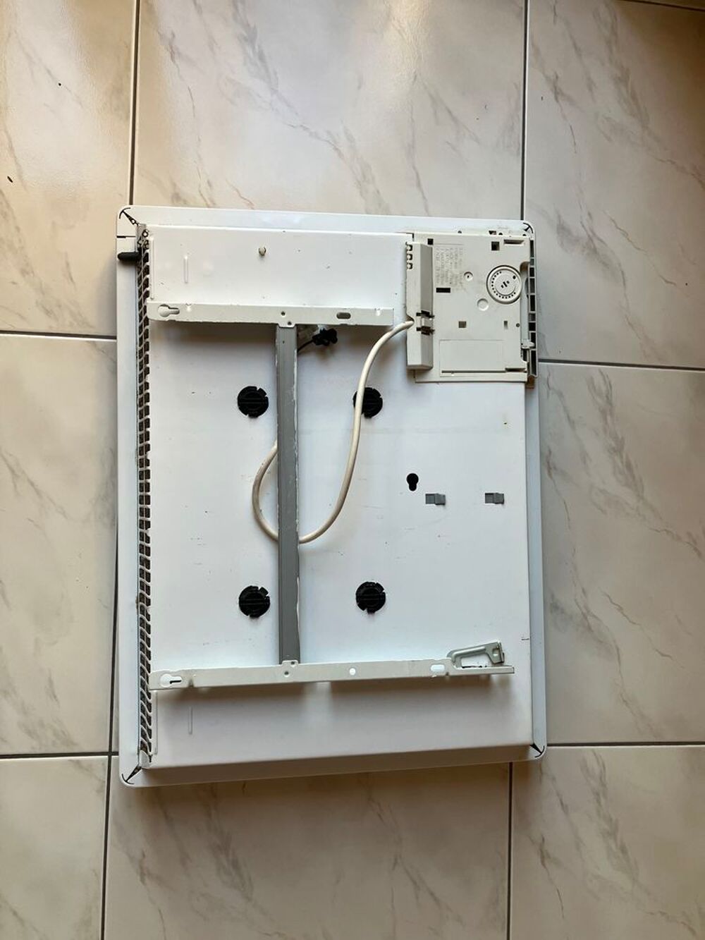 3 RADIATEURS MURAUX RAYONNANTS (ATLANTIC) Electroménager