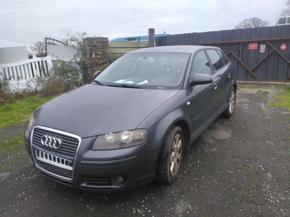 A3 SportBack 1.6i FSI Ambiente 2006 occasion 44320 Saint-Viaud