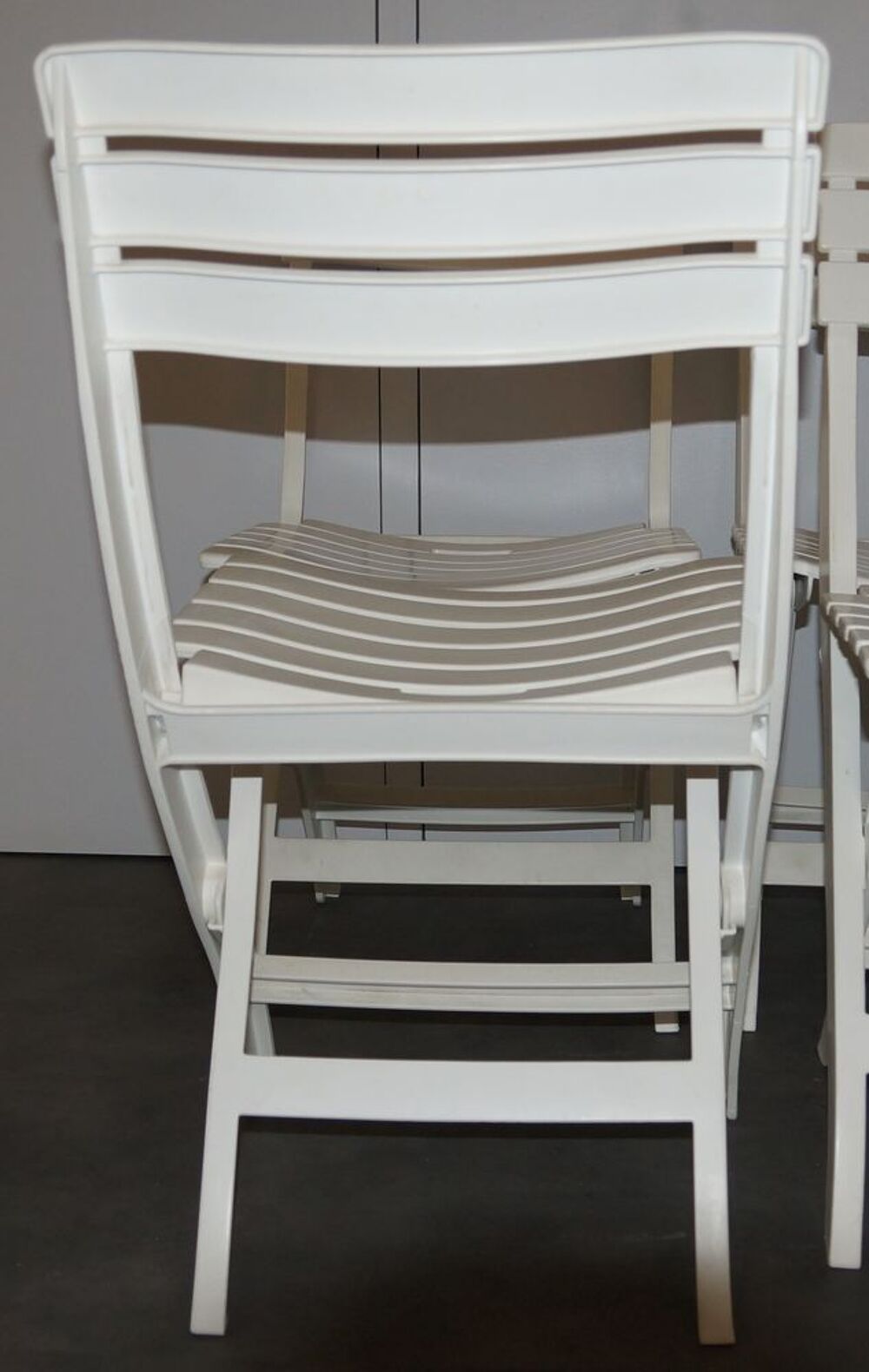 LOT 4 CHAISES JARDIN PLIANTE Meubles