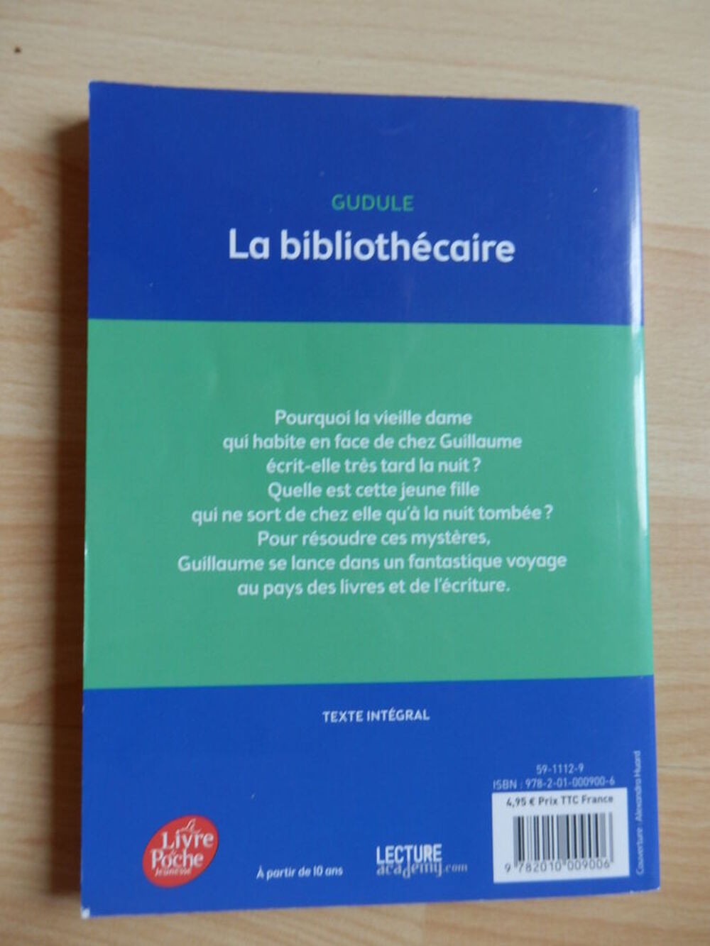 Livre : La biblioth&eacute;caire (livre de poche) : NEUF Livres et BD