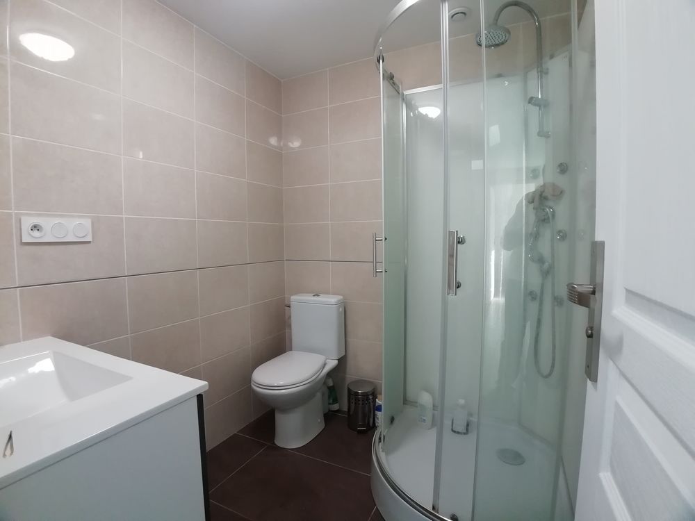 Vente Maison Maison 5 chambres 86 m²+ s/sol + jardin En retrait au calme Saint-denis