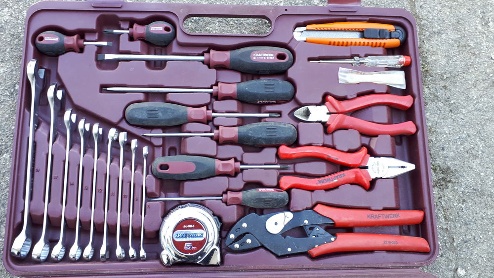 Coffret outillage 79 outils Bricolage