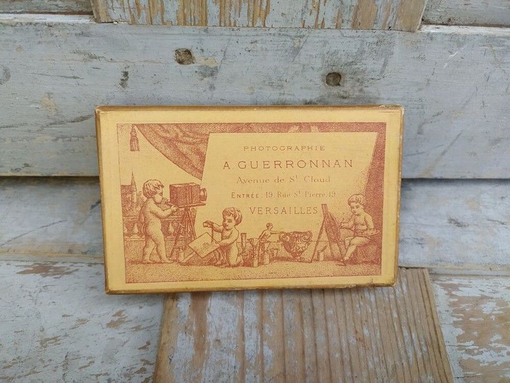 Ancienne Boite Photographies CDV A.Guerronnan Versailles
