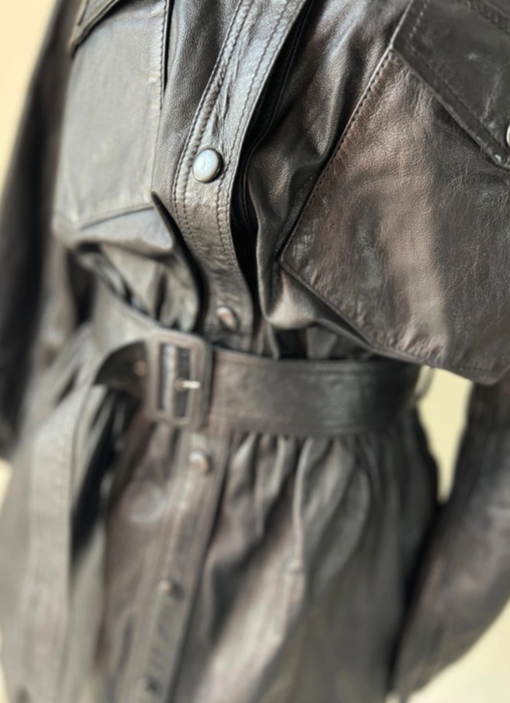Robe veste cuir Alter Ego
M / 38 / 10&middot;Neuf avec &eacute;tiquette Vêtements