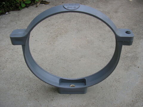 Collier � bride 4 N�mes (30)