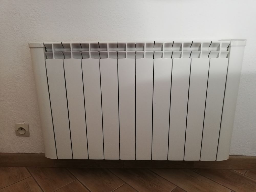 3 radiateurs ECO WATT PLENITUDE EN FONTE D'ALUMINIUM Bricolage