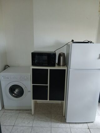  Appartement à louer 1 pièce 28 m²