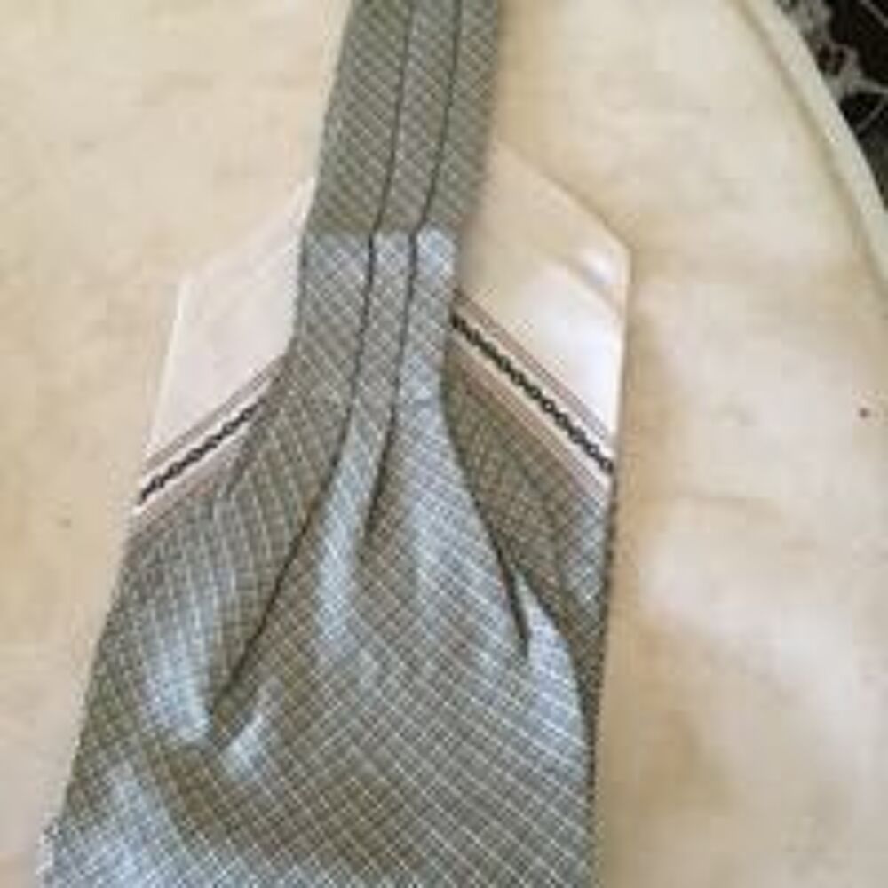 &eacute;charpe en soie Vêtements
