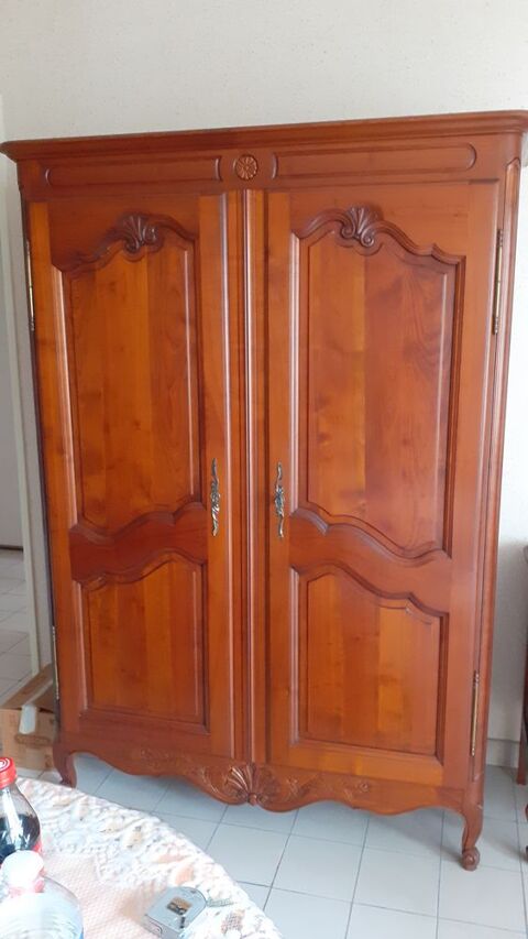 ARMOIRE 2 PORTES MERISIER MASSIF 85 Toulon (83)